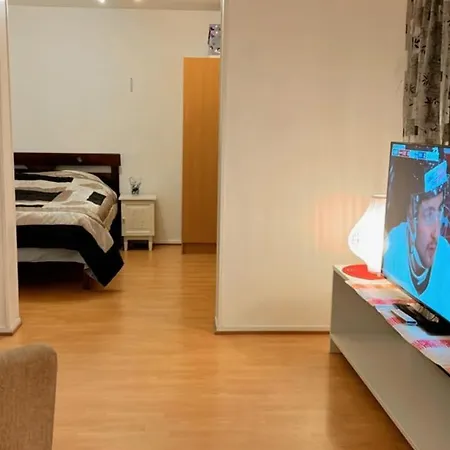Center, Wifi Internet, Prime Location Heart Of Center, Big 69 Sq Apartment, Free Parking, King Bed, Electric Car Station, Beautiful, Relaxing, Fully Furnished, Big Tv 55', 2 Bedroom And One Big Living Hall Appartamento Joensuu